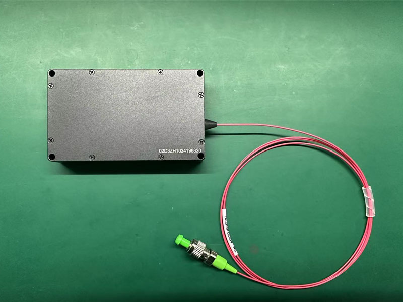 Narrow-Linewidth Laser Module